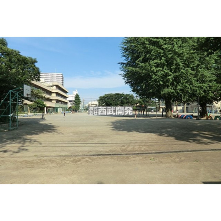 周辺 田無小学校(約650m)