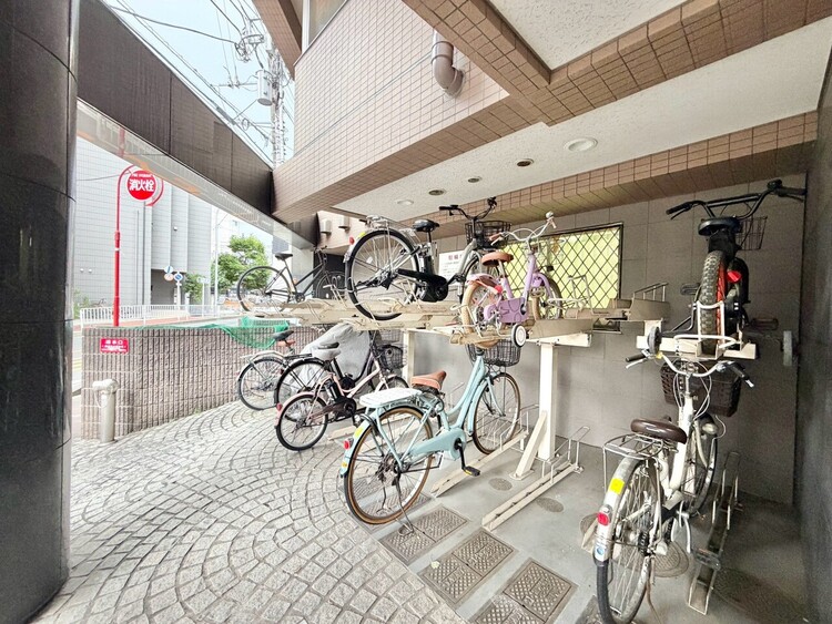 その他 駐輪場も綺麗に整頓されています。※空き状況は都度ご確認下さい。