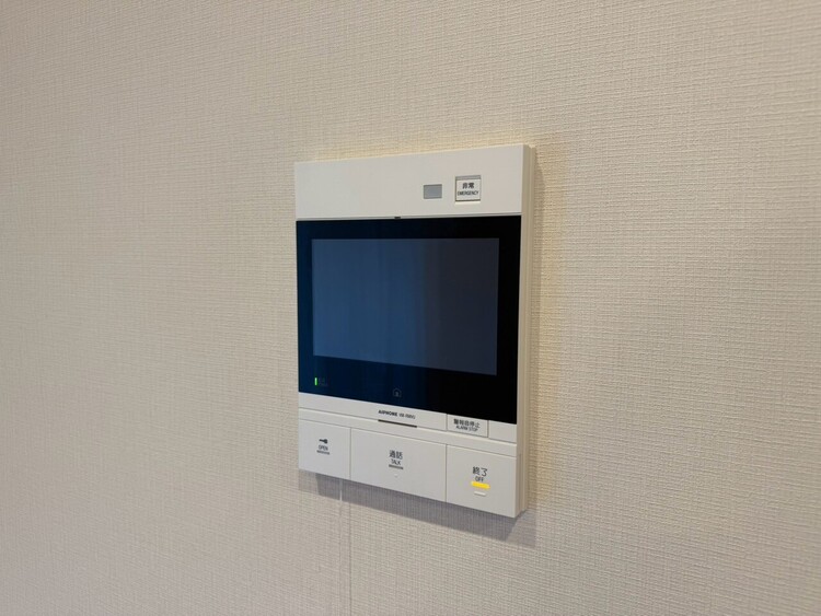その他 誰が来てもわかる様にモニター付きインターホンを設置。