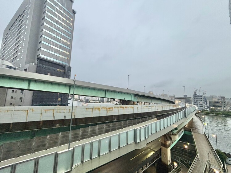 その他 眺望や窓からの景色が良いと、家で過ごす時間も快適です。