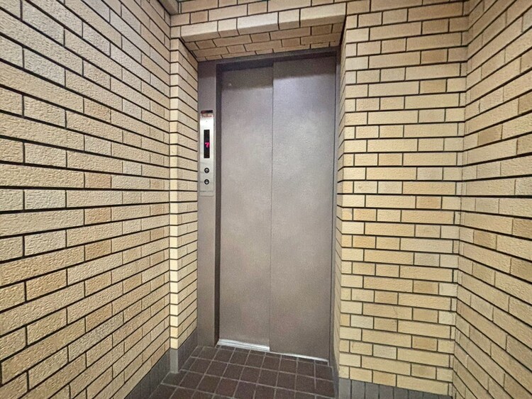 その他 エレベーター完備のため荷物が多くなっても安心。