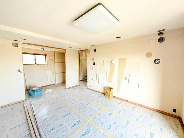 内装 健やかな時間を過ごせるプライベートルームはとても大切です！！インテリアにも合わせやすいカラーリング！それぞれの居室に思い思いのコーディネートをしてより空間を演出することでよりいっそう大事にな空間に！