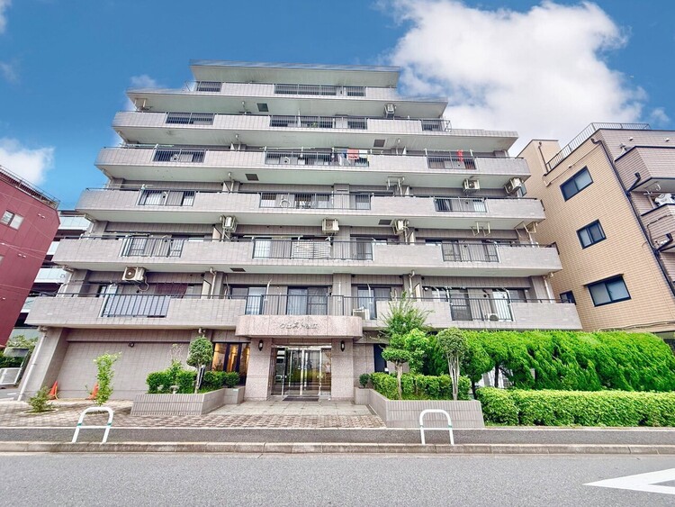 外観 資料には掲載していない情報が、現地にはたくさんあります。是非一度、現地をご確認ください。