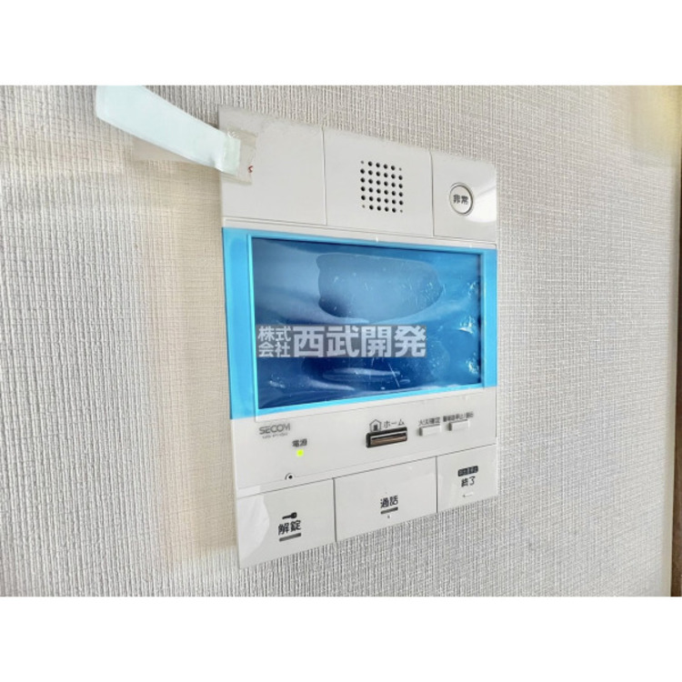 設備 TVモニター付で来訪者が一目でわかります。録画機能付で留守時の来訪者もしっかりチェックできます。