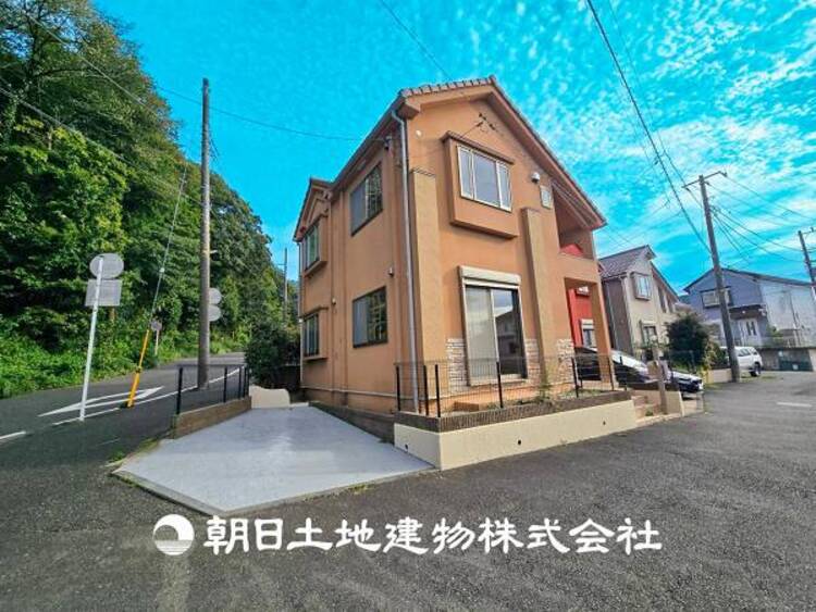外観 【外観写真】その家から感じられる、気品・上質・重厚感・極細やかさ、そのすべては見た者に安らぎを与える特別な空間です。ここに住むからこそ意味がある。すべての（始まり）をここから迎えましょう。