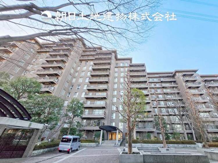 外観 大切な人とともに、心穏やかに過ごすひとときになるリビング。