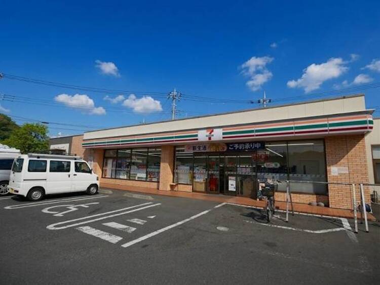 周辺 セブンイレブン 本町田店まで約290ｍ