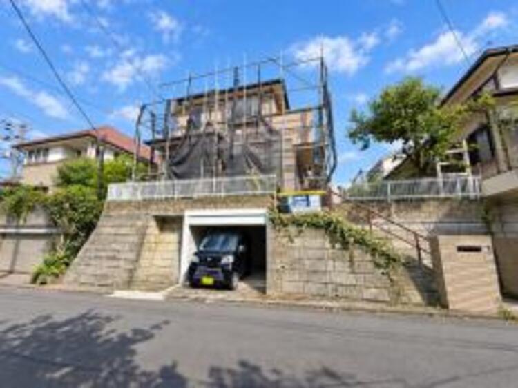 外観 【内外観】閑静な住宅地で子育て家族にピッタリ。毎日のお散歩も快適な緑に恵まれたエリア 
