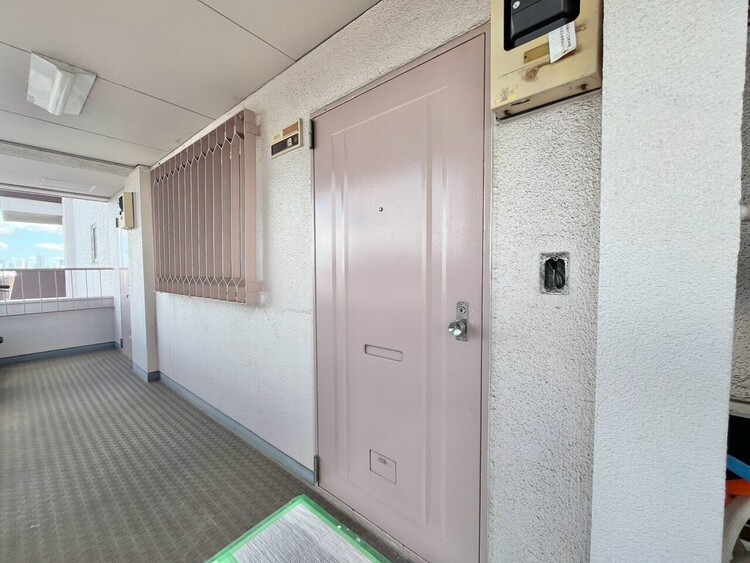 その他 清潔感のある落ち着いた雰囲気の玄関です。