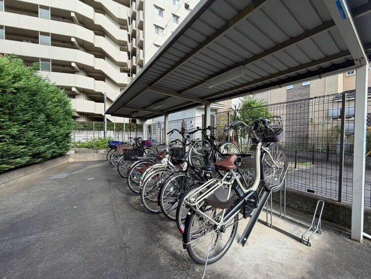 その他 駐輪場も綺麗に整頓されています。※空き状況は都度ご確認下さい。