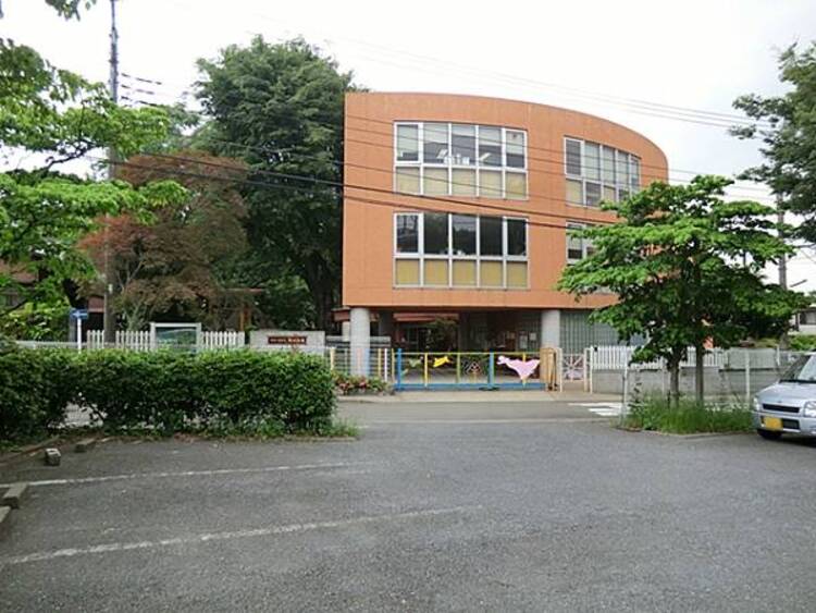 周辺 橘幼稚園	920m	