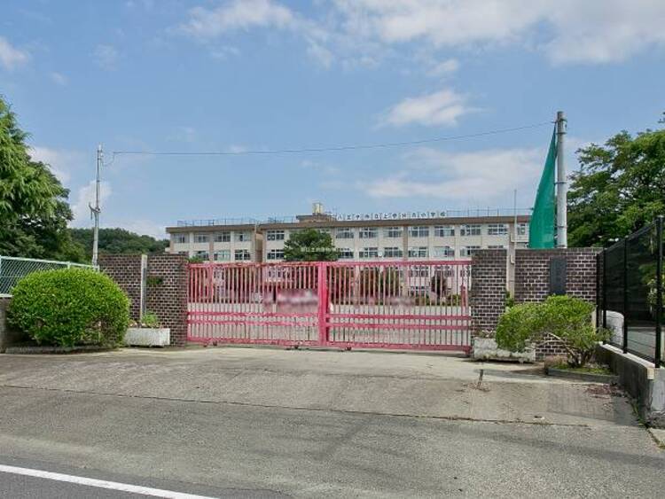 周辺 八王子市立上壱分方小学校迄550ｍ