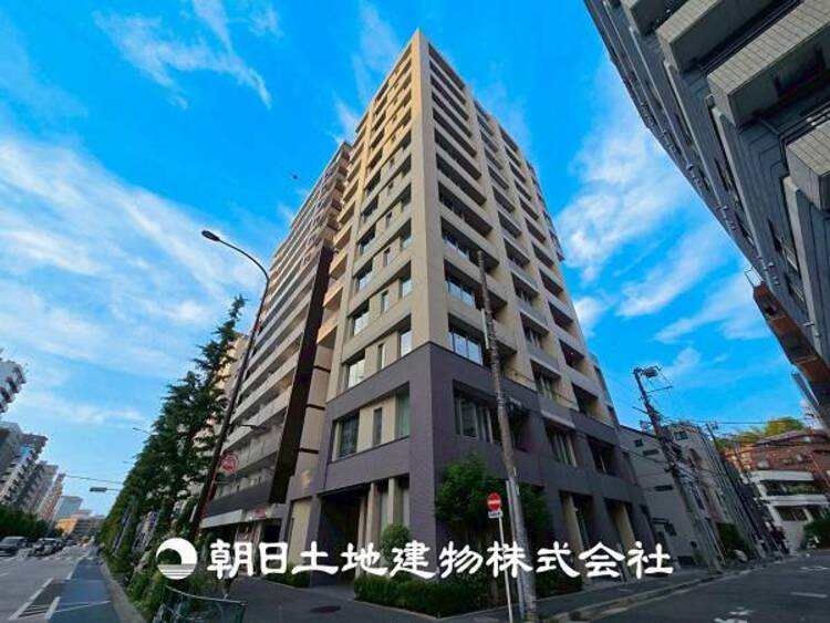 外観 【外観写真】その家から感じられる、気品・上質・重厚感・極細やかさ、そのすべては見た者に安らぎを与える特別な空間です。ここに住むからこそ意味がある。すべての（始まり）をここから迎えましょう。