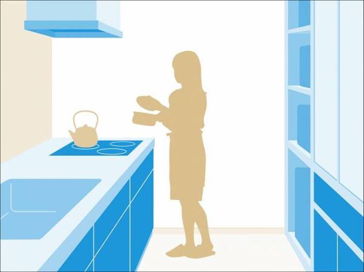 設備 キッチンは、お料理に専念できる独立タイプを採用。リビングから見えづらいため、急な来客時でも慌てて片付ける必要がありません。ニオイや水はね音がリビングに届きにくいメリットも。