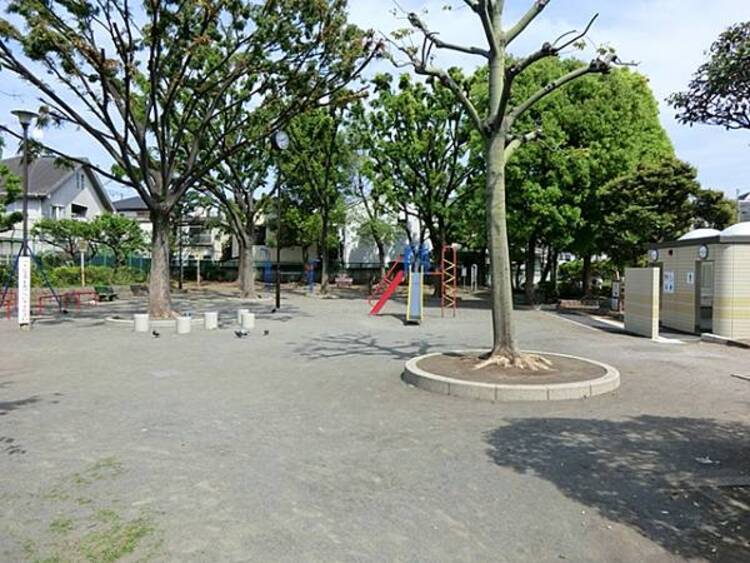 周辺 大森西四丁目公園　210ｍ