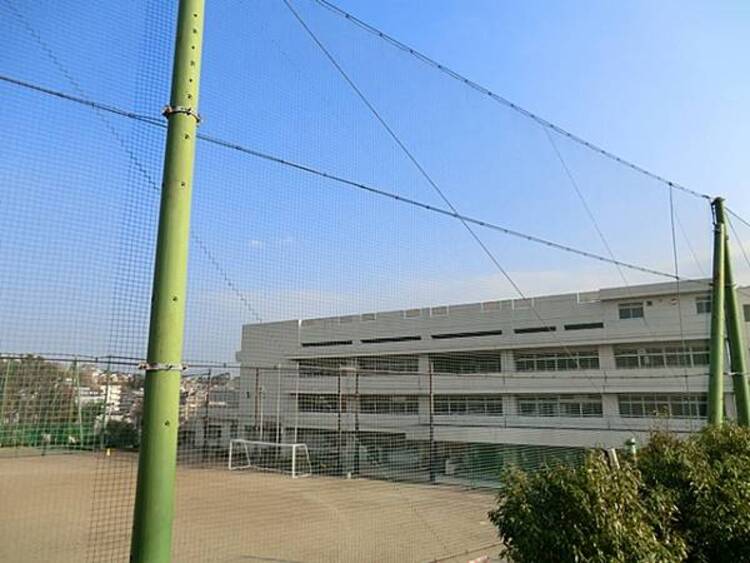 周辺 横浜市立平戸中学校まで約1200ｍ