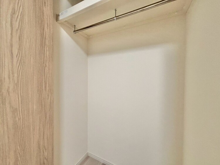 その他 収納スペースが付いていて、お部屋を広く使っていただけます。