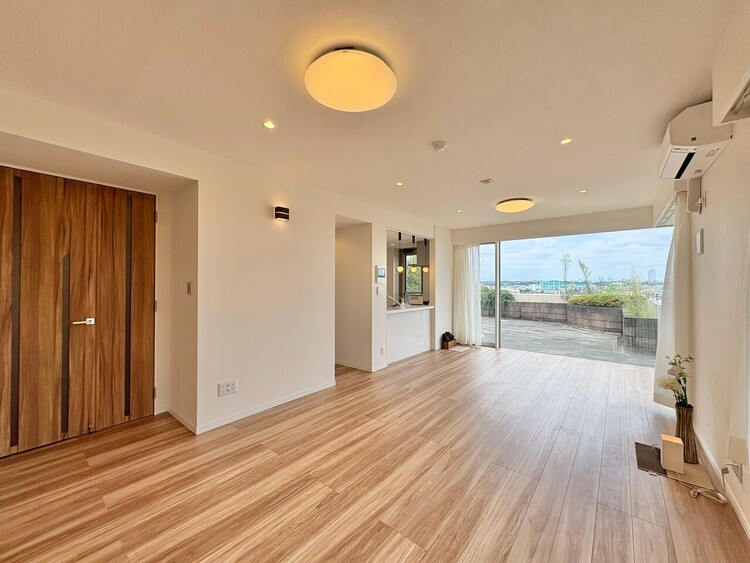 その他 シンプルな内装と偏り過ぎないデザインで統一しました。