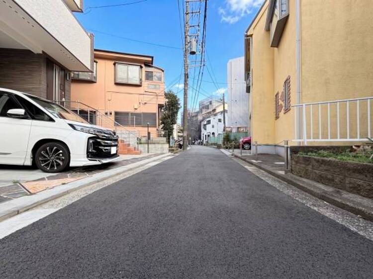 外観 ●〇緑に恵まれたエリアで、毎日のお散歩も気持ちよさそうです。自然に包まれた穏やかな暮らし〇●