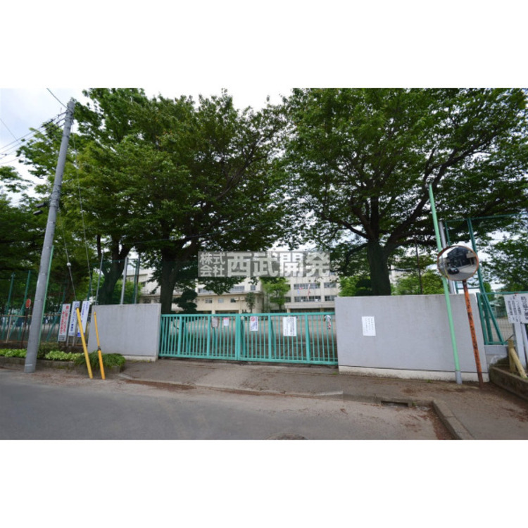 周辺 南町小学校(約1600m)