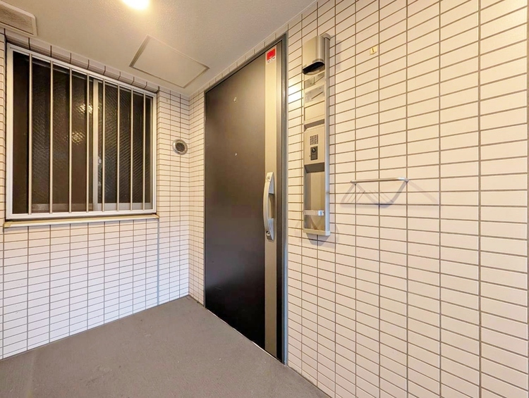 玄関 玄関を開ければ、そこは安らぎのご自宅。