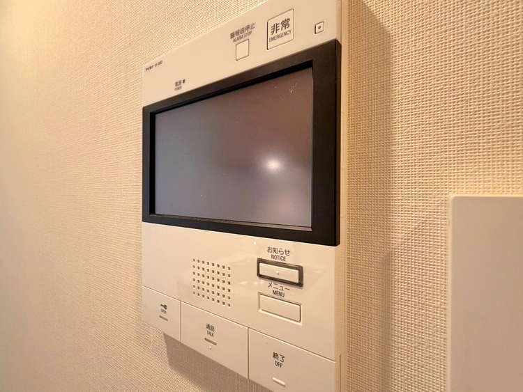 その他 誰が来てもわかる様にモニター付きインターホンを設置。