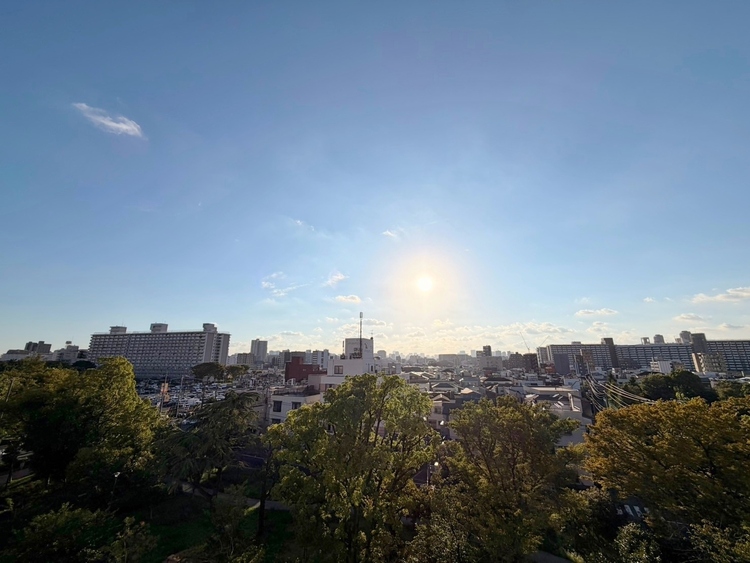 その他 眺望や窓からの景色が良いと、家で過ごす時間も快適です。