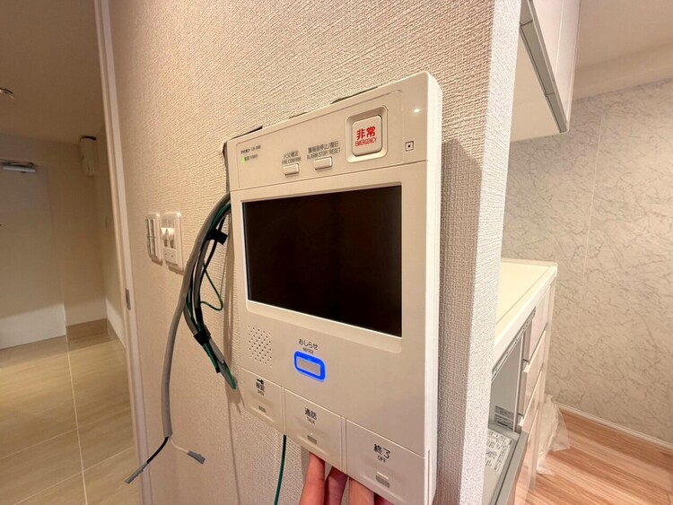 その他 誰が来てもわかる様にモニター付きインターホンを設置。