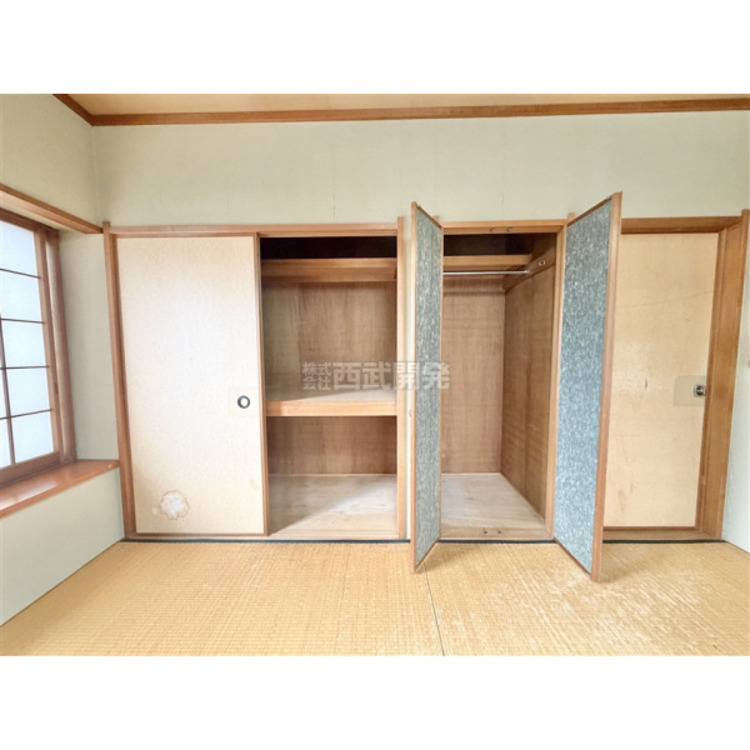収納 ２階和室８帖備え付けの収納