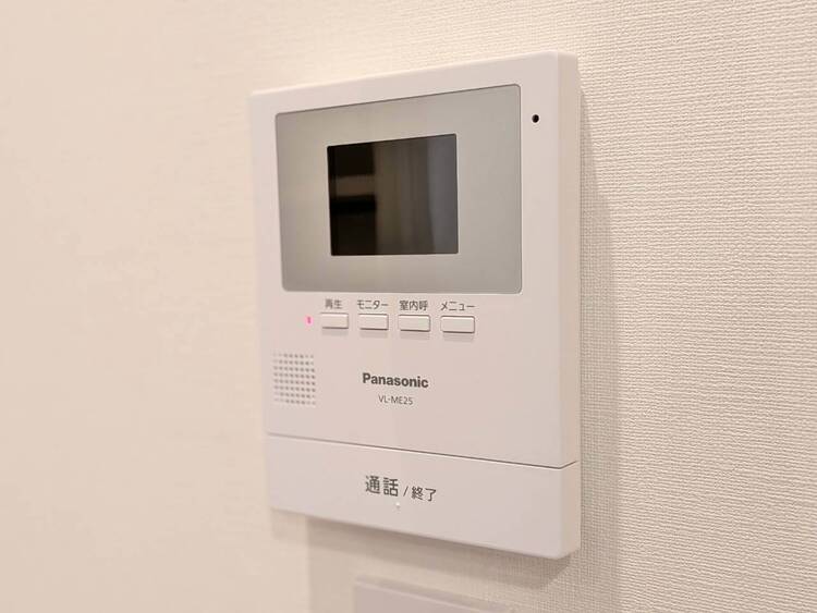 その他 誰が来てもわかる様にモニター付きインターホンを設置。