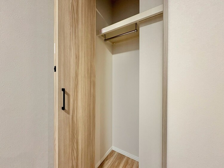 その他 家電やスーツケース、ストック品など何でも片付く嬉しい空間です。