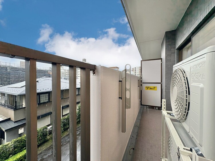 その他 朝の澄んだ空気や、夕方に吹く清々しい風を感じられるバルコニー。