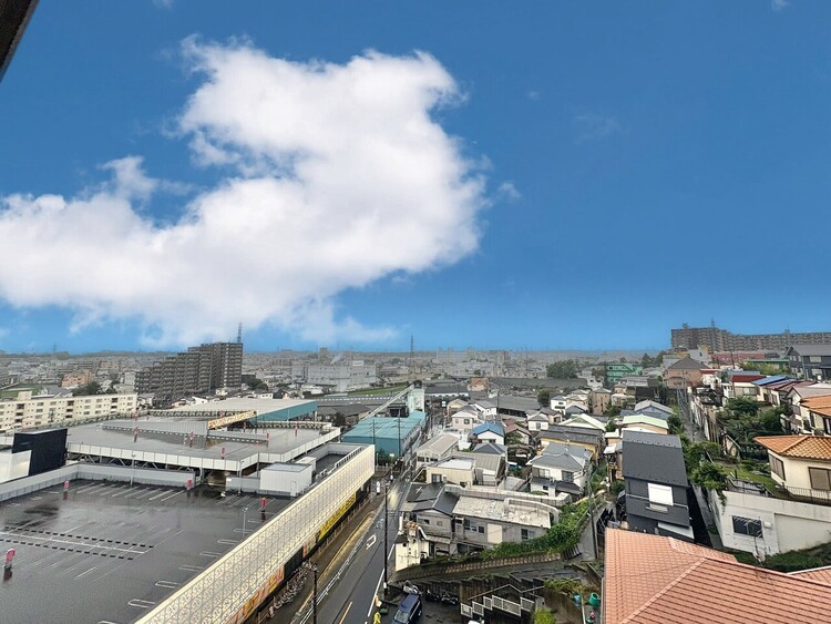 その他 眺望や窓からの景色が良いと、家で過ごす時間も快適です。