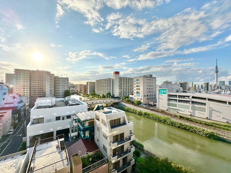 その他 眺望や窓からの景色が良いと、家で過ごす時間も快適です。