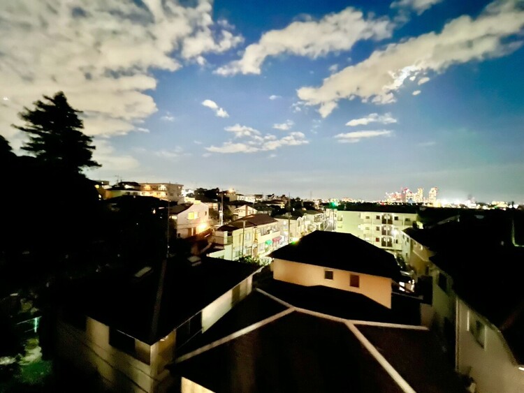 その他 眺望や窓からの景色が良いと、家で過ごす時間も快適です。