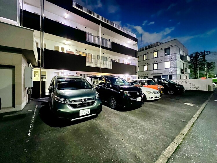 その他 駐車スペースが嬉しいですね。※空き状況は都度ご確認下さい。