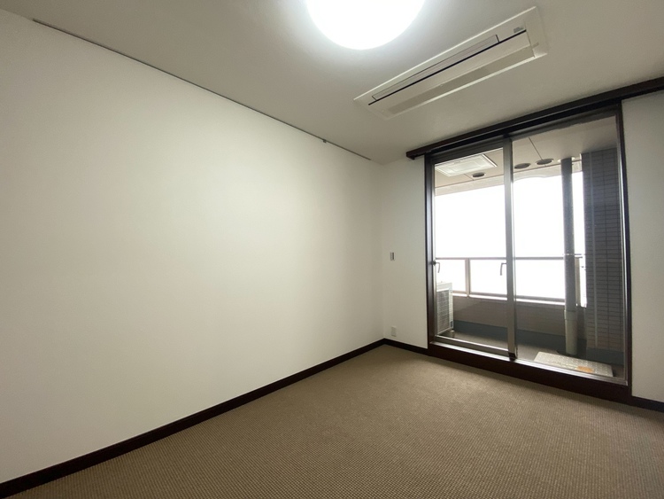 その他 清かで艶やかな時間をもたらしてくれる室内です。