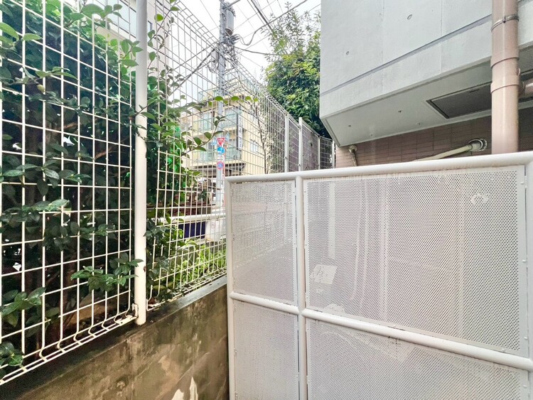 その他 眺望や窓からの景色が良いと、家で過ごす時間も快適です。