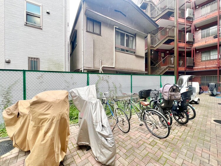 その他 駐輪場も綺麗に整頓されています。※空き状況は都度ご確認下さい。