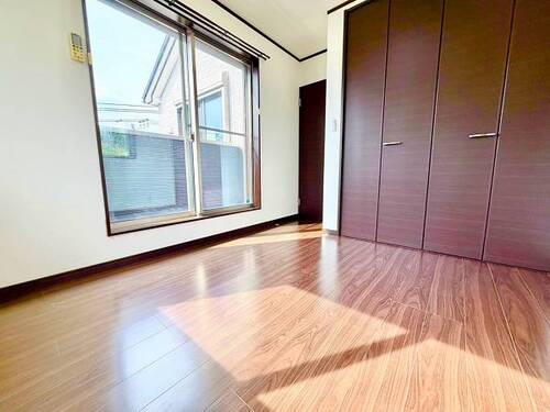 保土ヶ谷区東川島町　中古一戸建ての物件画像