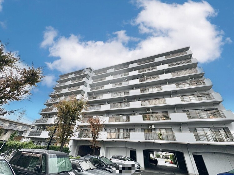 外観 現地に足をお運びいただいた際には、周辺散策などをお勧めいたします。