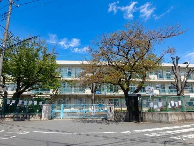 周辺 町田第五小学校まで約1140ｍ