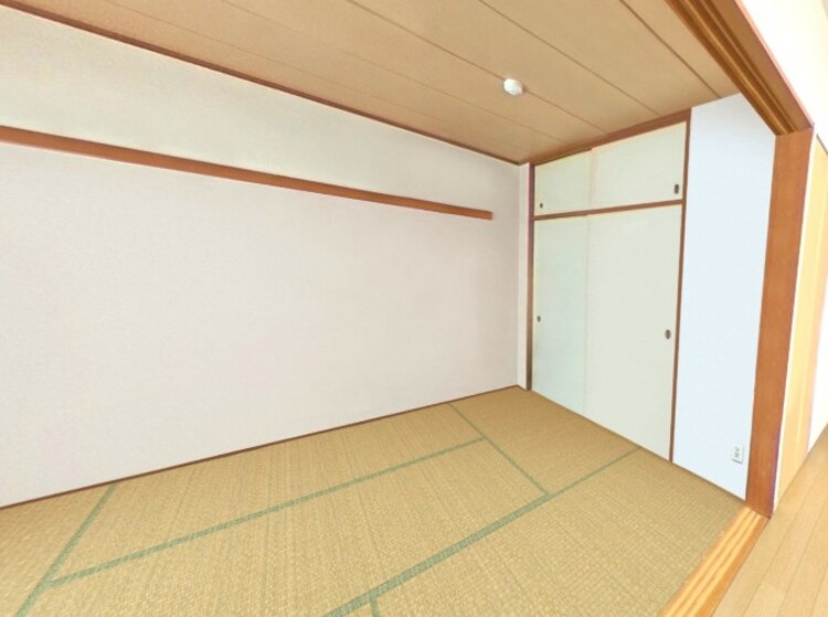 その他 清かで艶やかな時間をもたらしてくれる室内です。