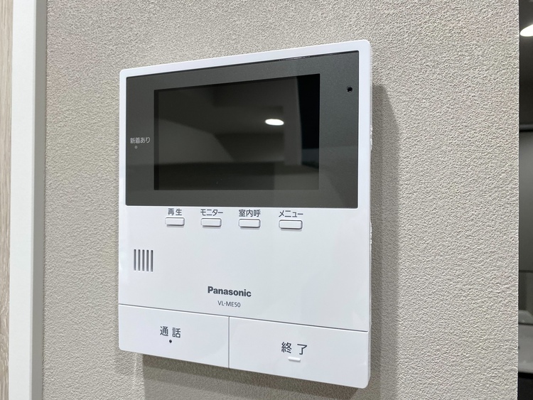 その他 誰が来てもわかる様にモニター付きインターホンを設置。