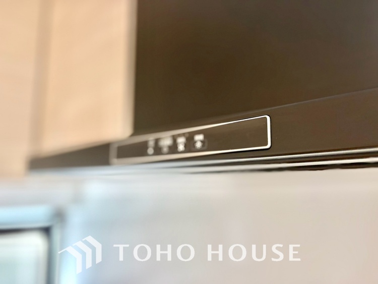 キッチン 【KITCHEN】◆ワクワク◆開放的で機能性も高いシステムキッチン。お子様は毎日のご飯にワクワク！