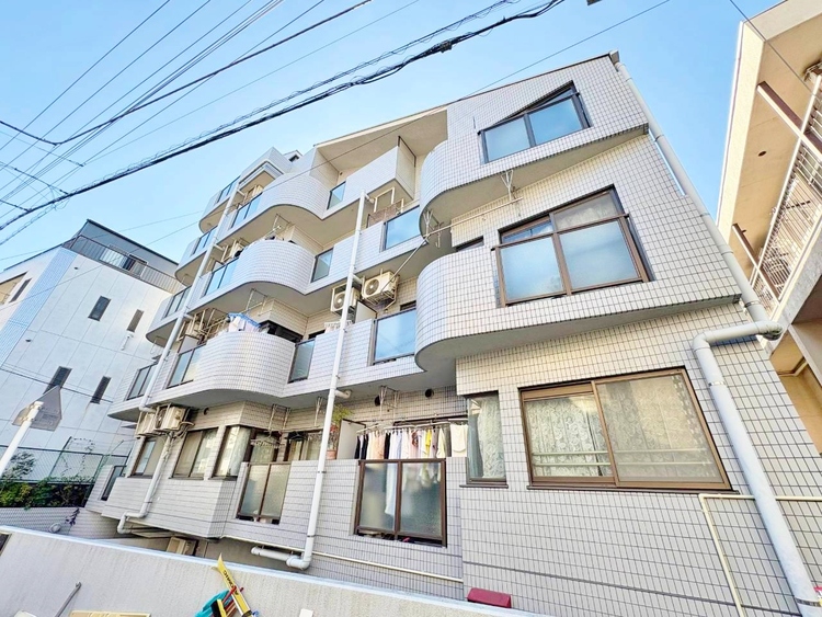 外観 資料には掲載していない情報が、現地にはたくさんあります。是非一度、現地をご確認ください。