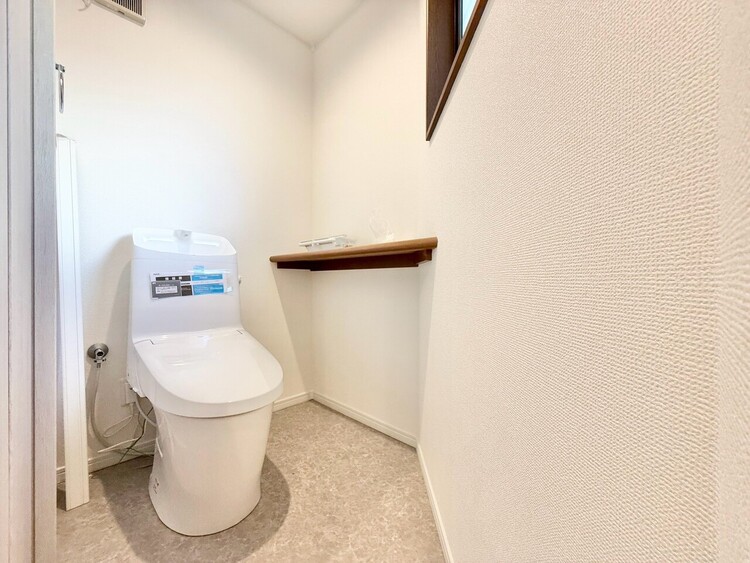 トイレ 暮らしの中のさりげないひとときの快適さにも、こだわりを、持って設備を配しております。