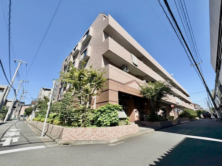 外観 資料には掲載していない情報が、現地にはたくさんあります。是非一度、現地をご確認ください。