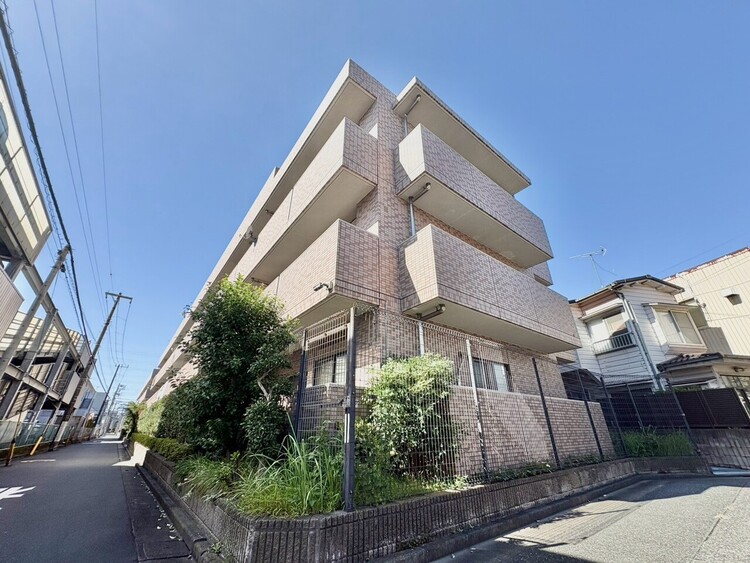 外観 ライフプランニングからローンまで、一貫してご説明させていただきます。お気軽にお問い合わせくださいませ。
