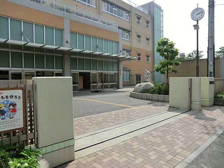 周辺 川中島中学校	410m
